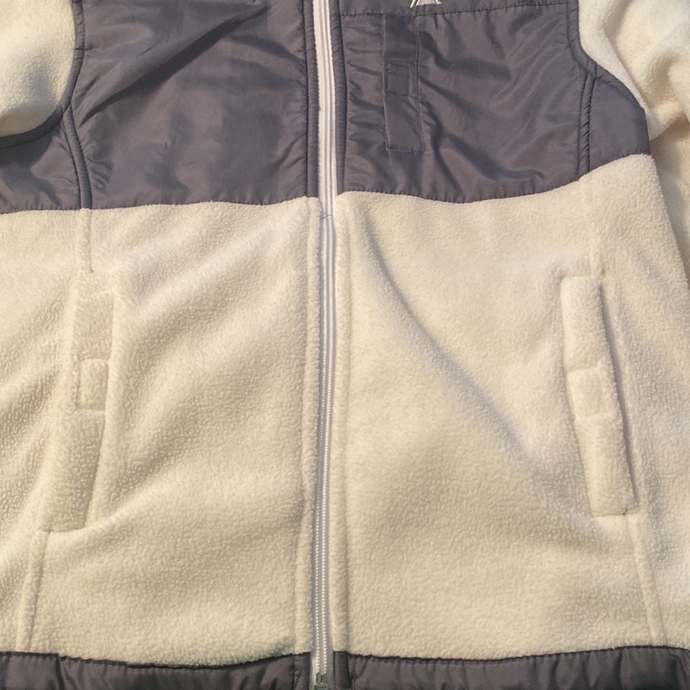 Jacket - Picture 4 of 6